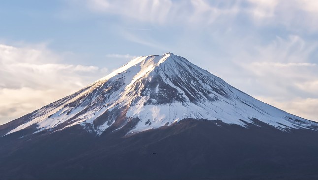 Student rescued from Mt Fuji goes back for his phone and has to be rescued again