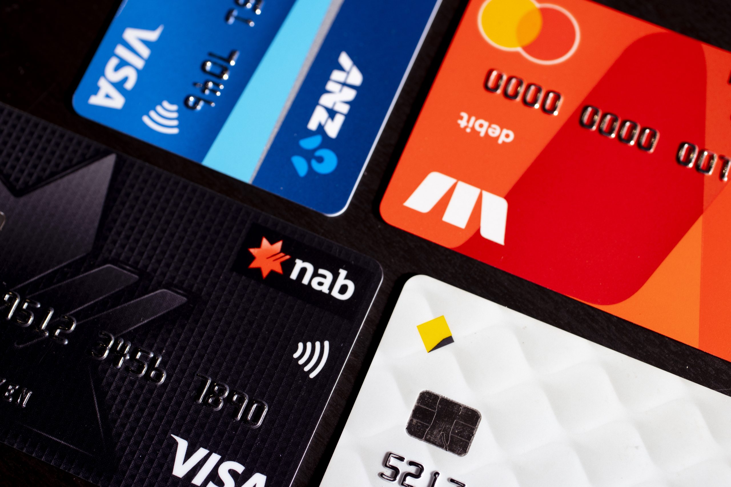 Millions in the dark as ‘lead balloon’ hangs over Aussies’ $1.6 trillion post thumbnail image