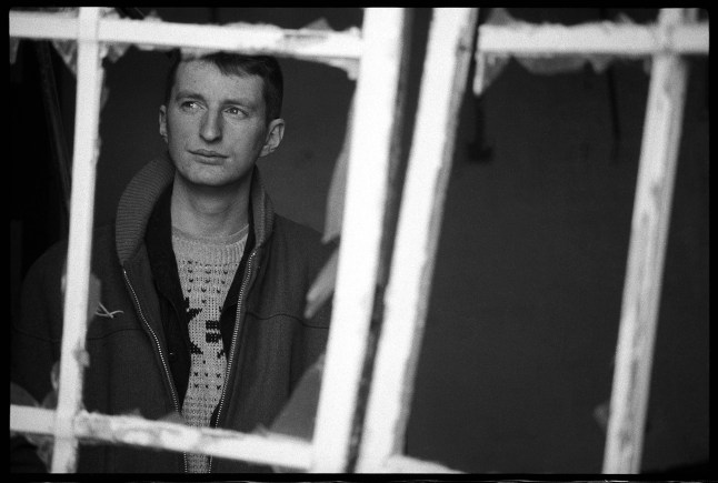 UNITED KINGDOM - JANUARY 08: Photo of Billy BRAGG; in Acton, West London (Photo by David Corio/Redferns)