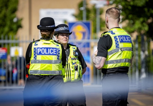 Police were called to Lydiard Park Academy in Swindon at around 9am this morning. May 14, 2025. Release date ??? May 14, 2025. A school has been evacuated over a 'bomb threat' - with parents warned to stay away. Police were called to Lydiard Park Academy in Swindon at around 9am this morning (Wednesday), following a concerning email. The entire school was evacuated as emergency services raced to the scene. Children were reportedly told to flee to the back of the school field to get as far away from the building as possible. In a statement, Wiltshire Police confirmed that staff and children were evacuated following ???a message sent to the school???. They said that nobody has been injured in the incident and asked people to ???stay away from the area to allow emergency service to attend???.