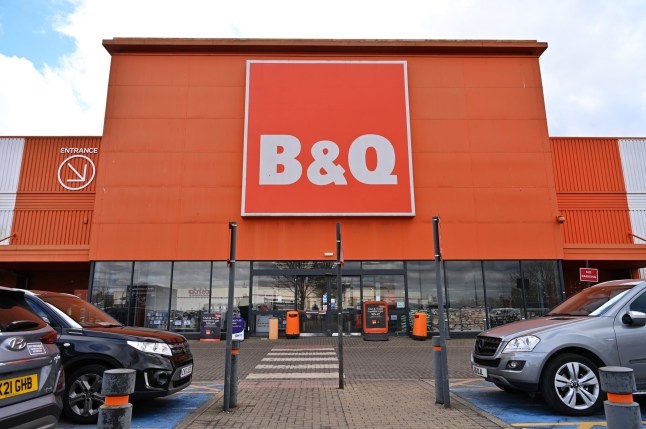 B&Q shop front.