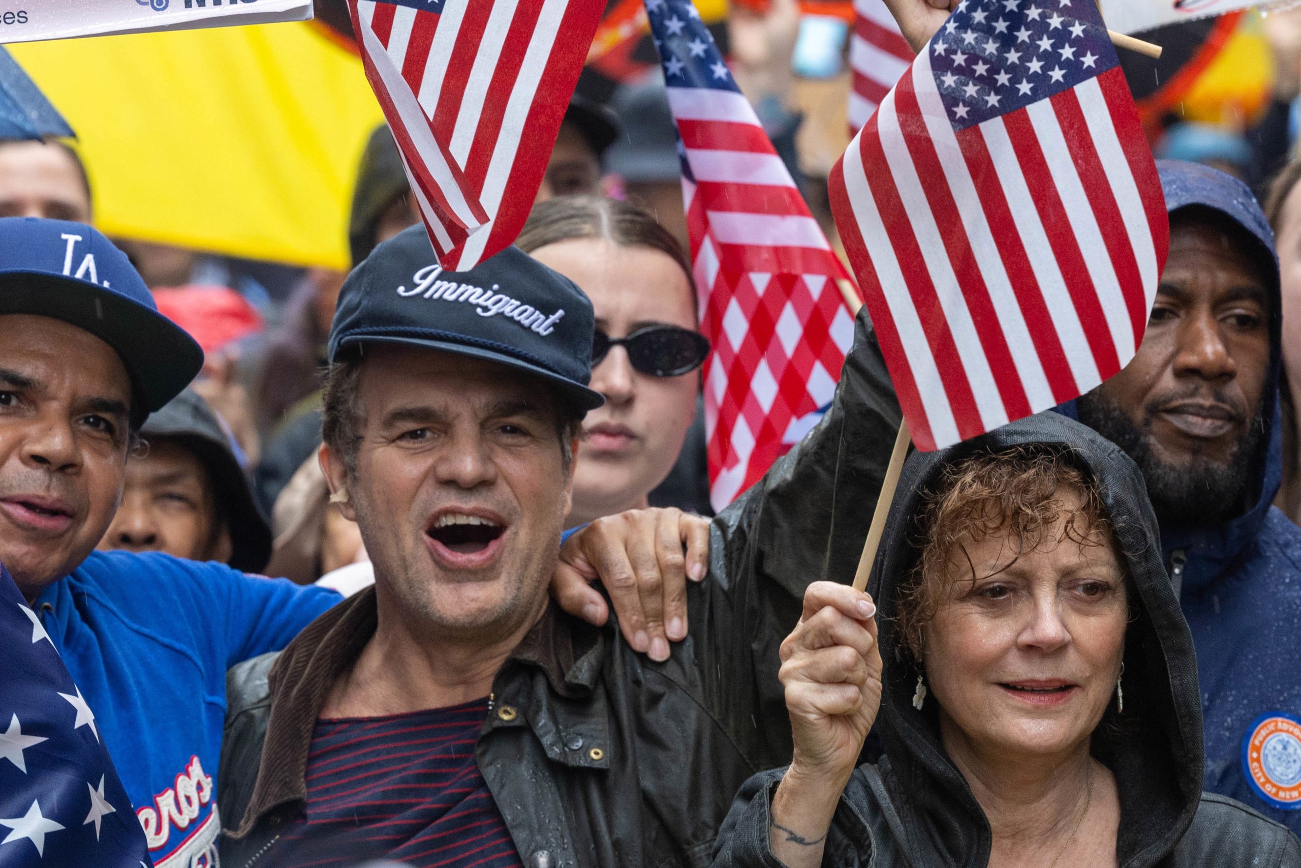 Famous faces spotted as No Kings protests take place across US post thumbnail image