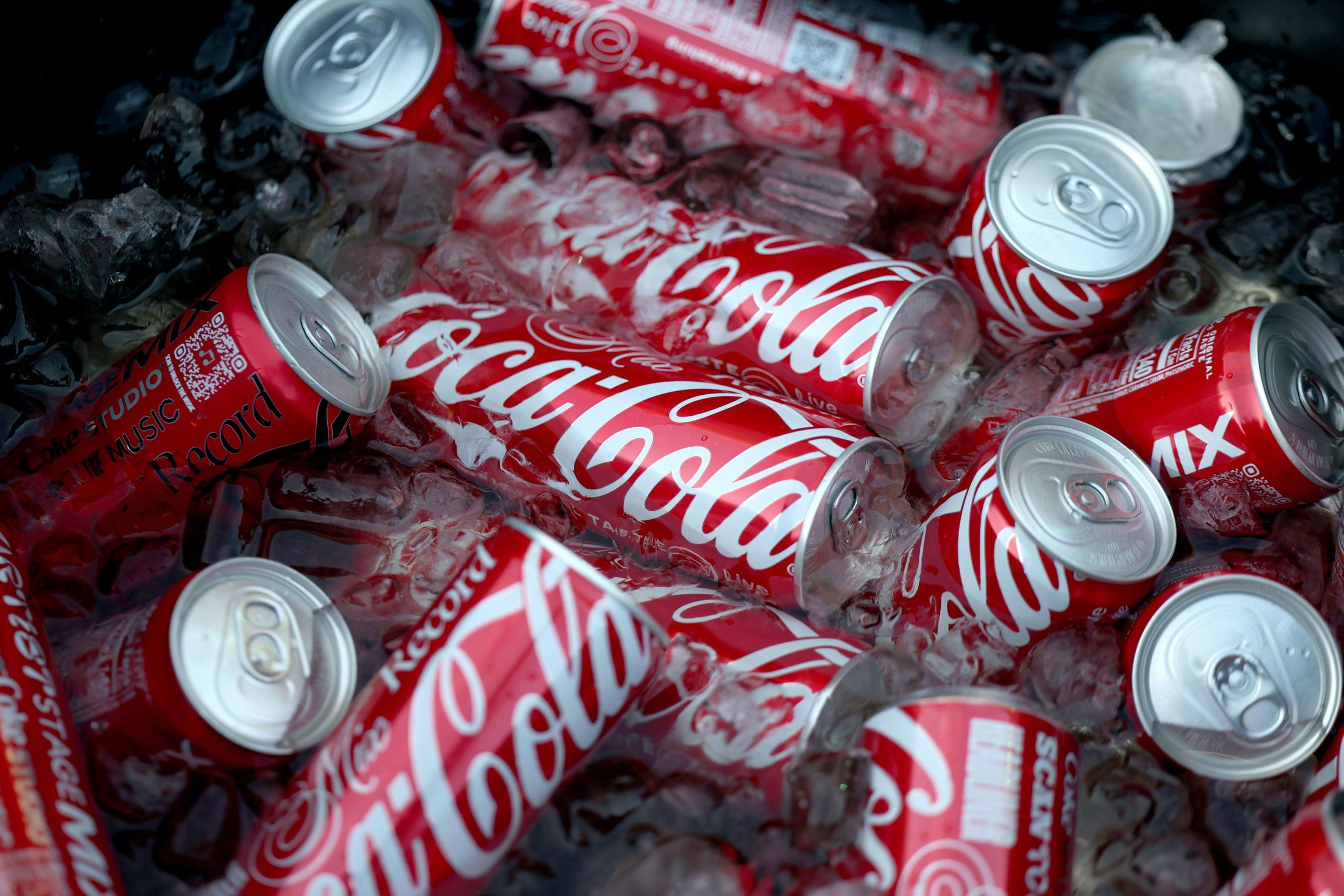 Coca-Cola releasing Trump-approved new version of its soft drink post thumbnail image