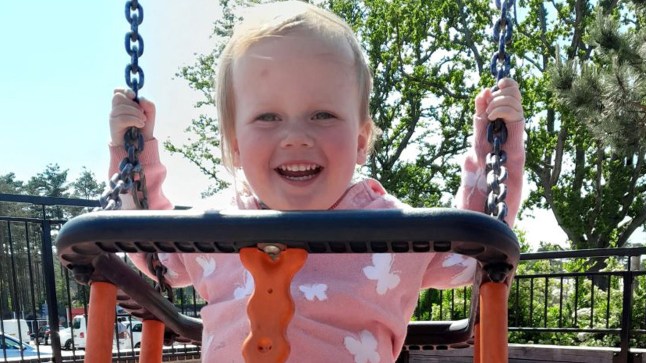Mum admits killing her daughter, 2, found dead in a pond near her home post thumbnail image