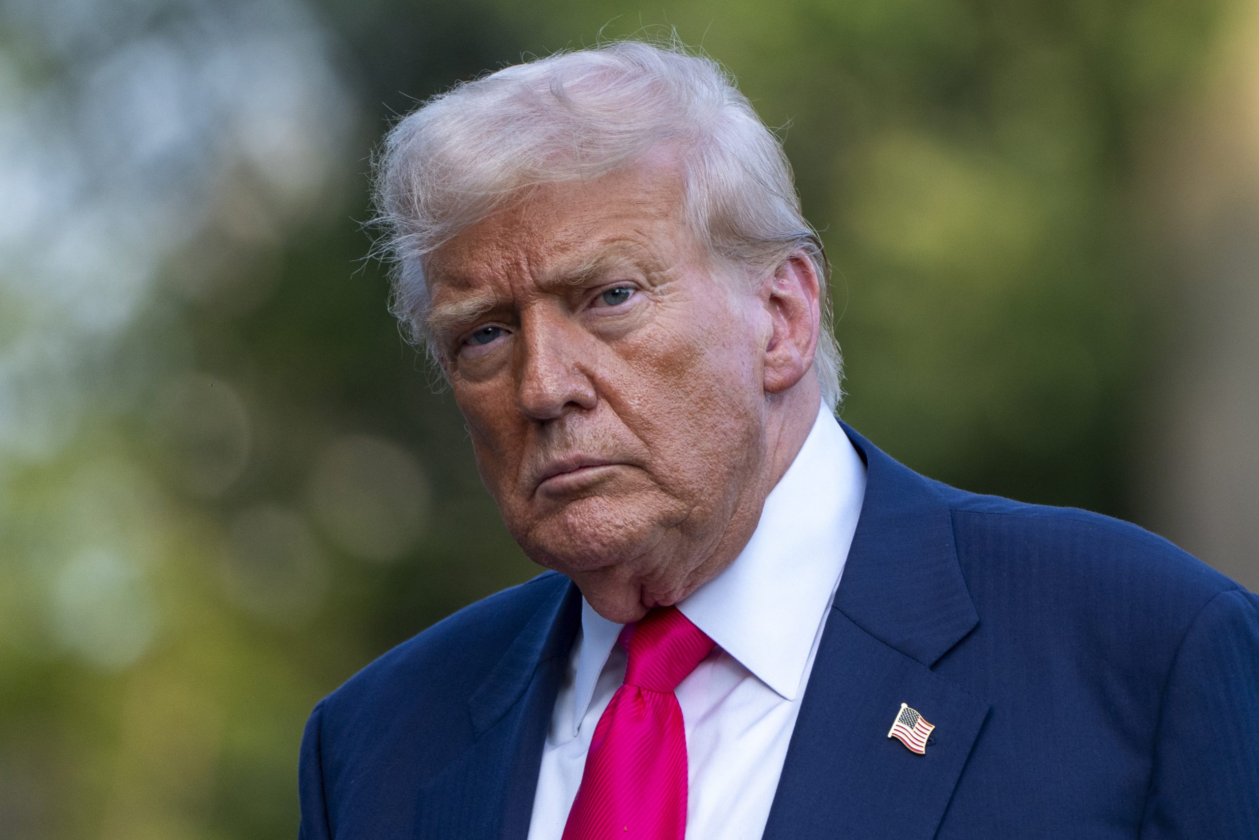 Trump escalates battle with Wall Street Journal over Epstein story post thumbnail image
