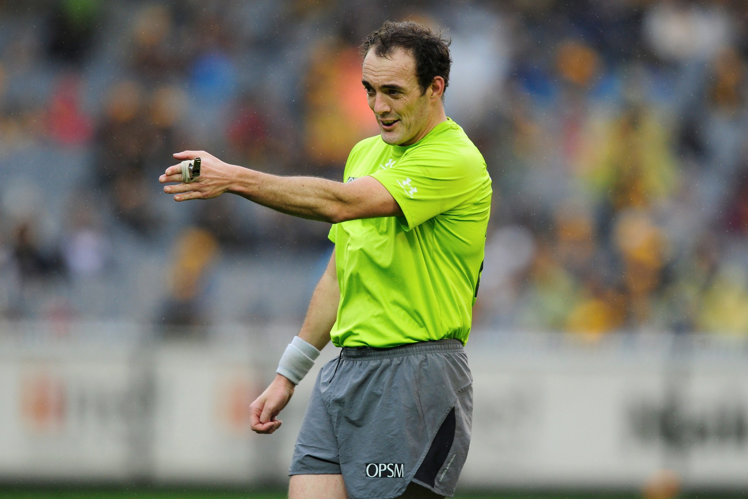 Ex-AFL umpire jailed for contempt after breaching asset freeze post thumbnail image