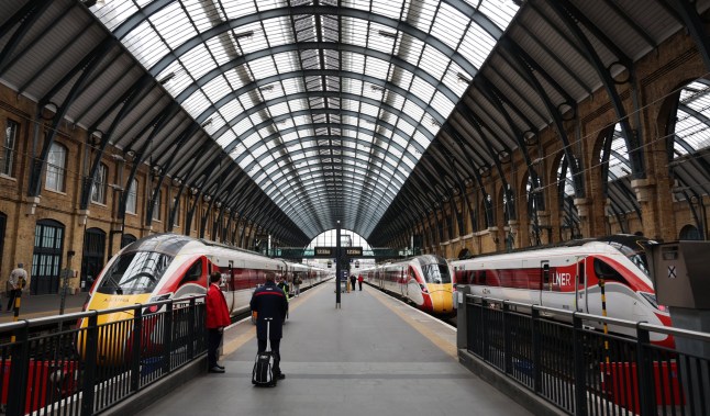 epa11288264 London North Eastern Railway (LNER) trains are seen at Kings Cross in London, Britain, 19 April 2024. LNER train services from London to Edinburgh will be seriously impacted on 20 April by an ASLEF train drivers strike. Drivers are striking due to an on going dispute over pay and conditions. EPA/ANDY RAIN