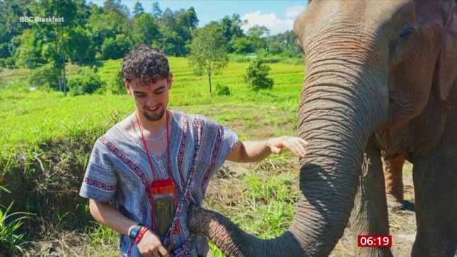 Survivor of Laos methanol poisoning speaks out for the first time When Calum Macdonald arrived at the Vietnamese border, he couldn't read the administrative forms in front of him. All he could see was a blinding kaleidoscopic light.