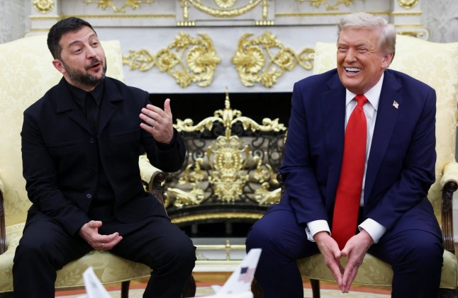 Ukrainian President Volodymyr Zelenskiy gestures as U.S. President Donald Trump reacts during a meeting at the Oval Office of the White House, amid negotiations to end the Russian war in Ukraine, in Washington, D.C., U.S., August 18, 2025. REUTERS/Kevin Lamarque