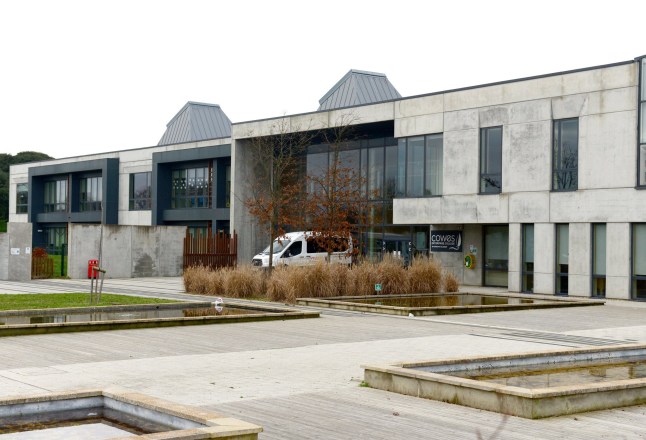 Inside the ‘prison-like’ school where kids have just 10 minutes to eat lunch post thumbnail image